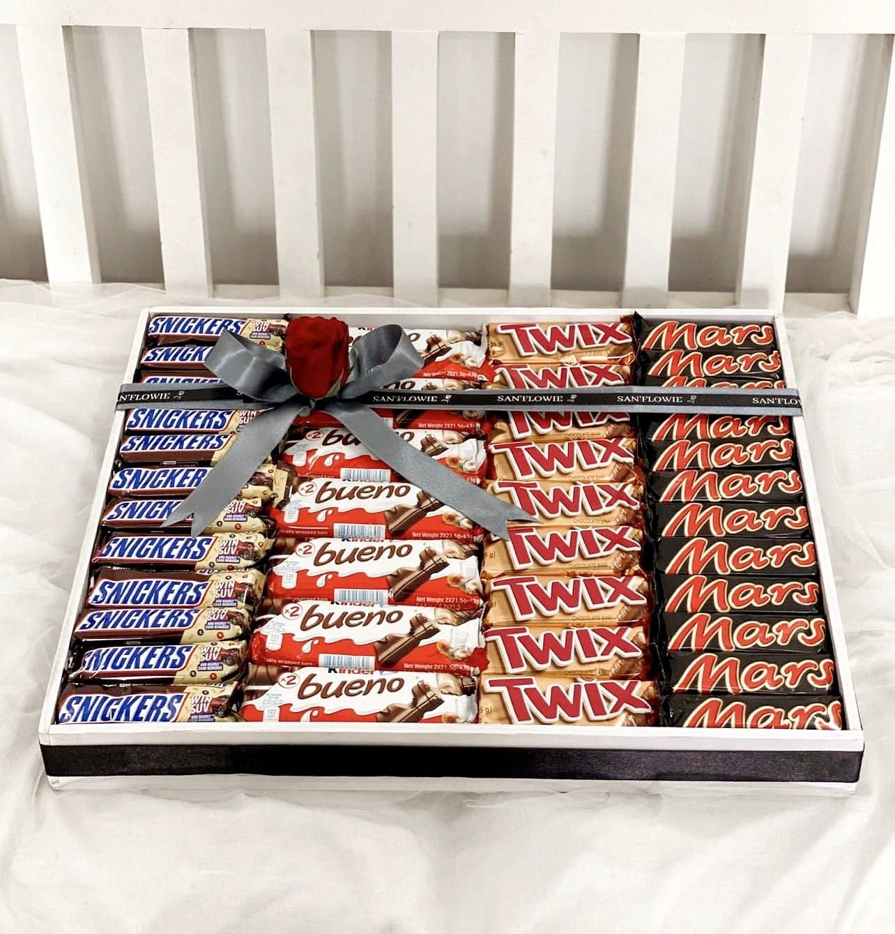 Snickers, Kinder Bueno, Twix & Mars Large Chocolate Tray
